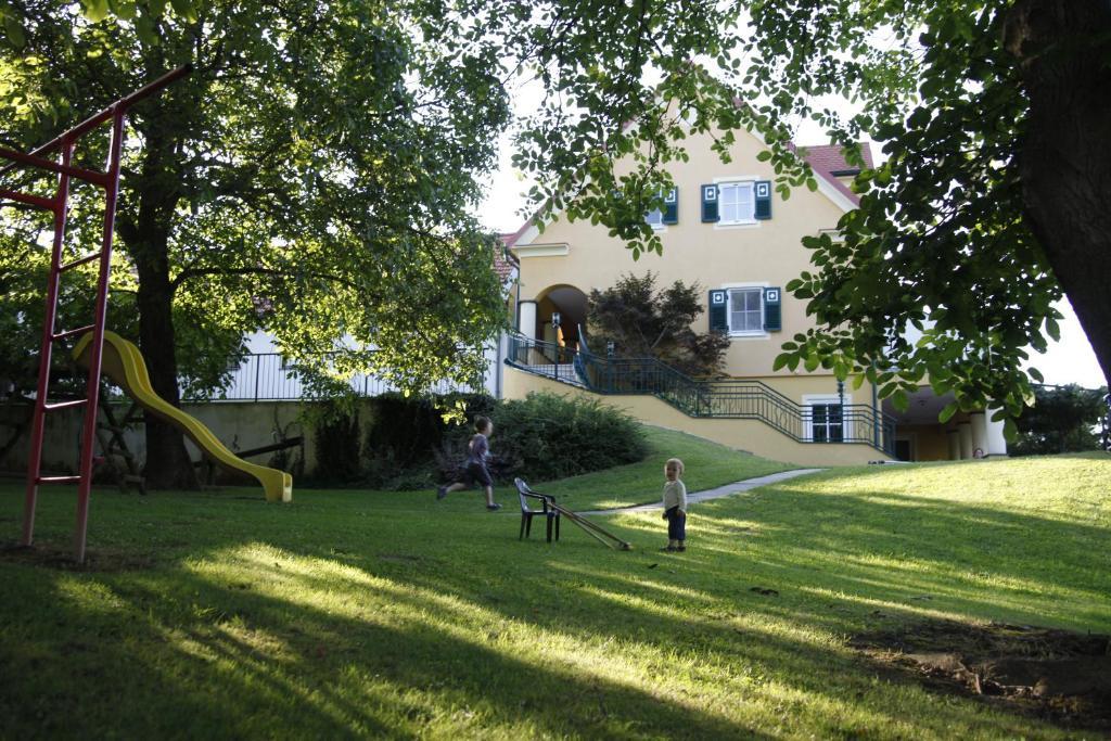 Ferienhof Uhudler-Arkaden Stegersbach Luaran gambar